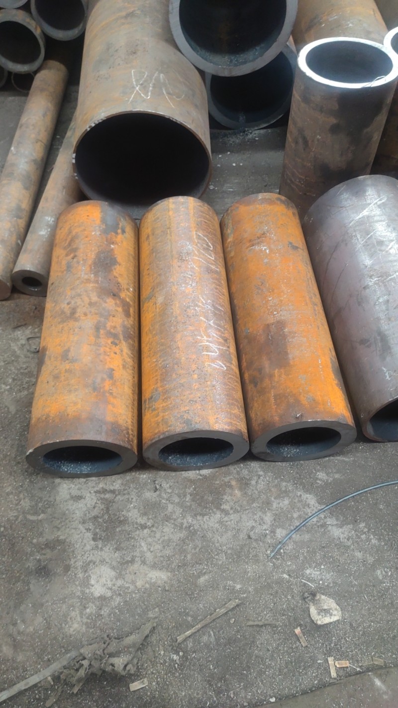 王益王益王益20CrMo无缝钢管切割